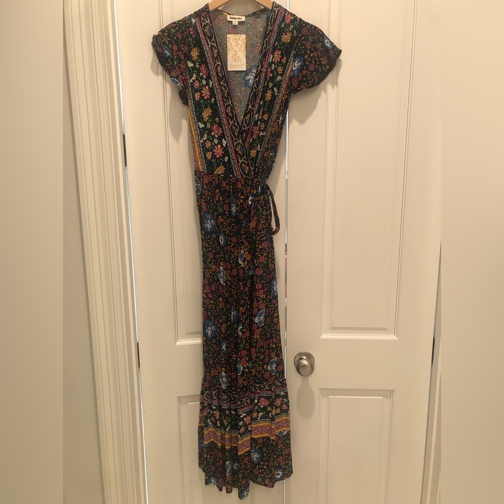 Never Worn, short sleeve, floral wrap dress